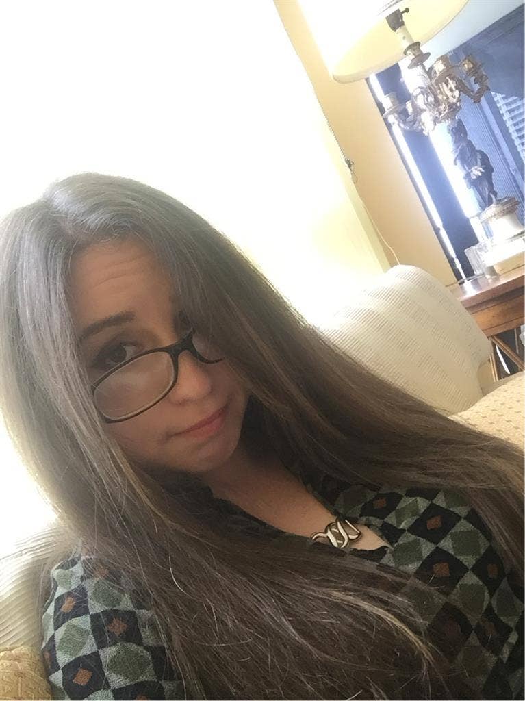 28F Graduate looking for room