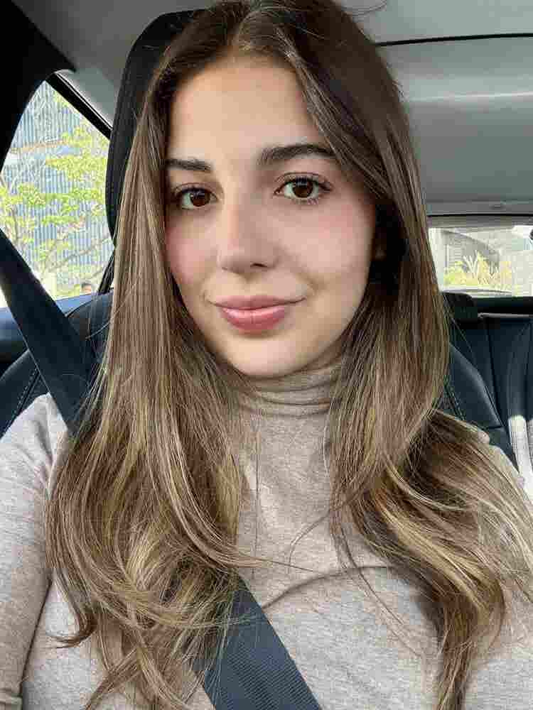 Hi! I’m Valentina Abaroa