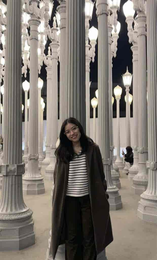 Ynia