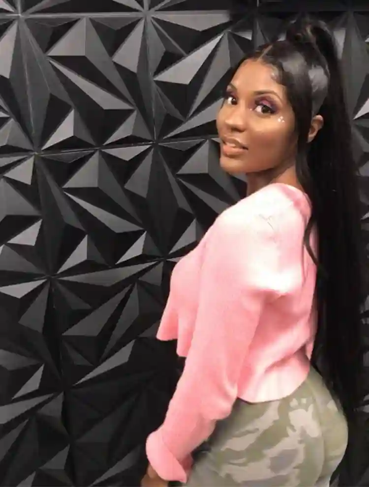 Couple looking for room to rent