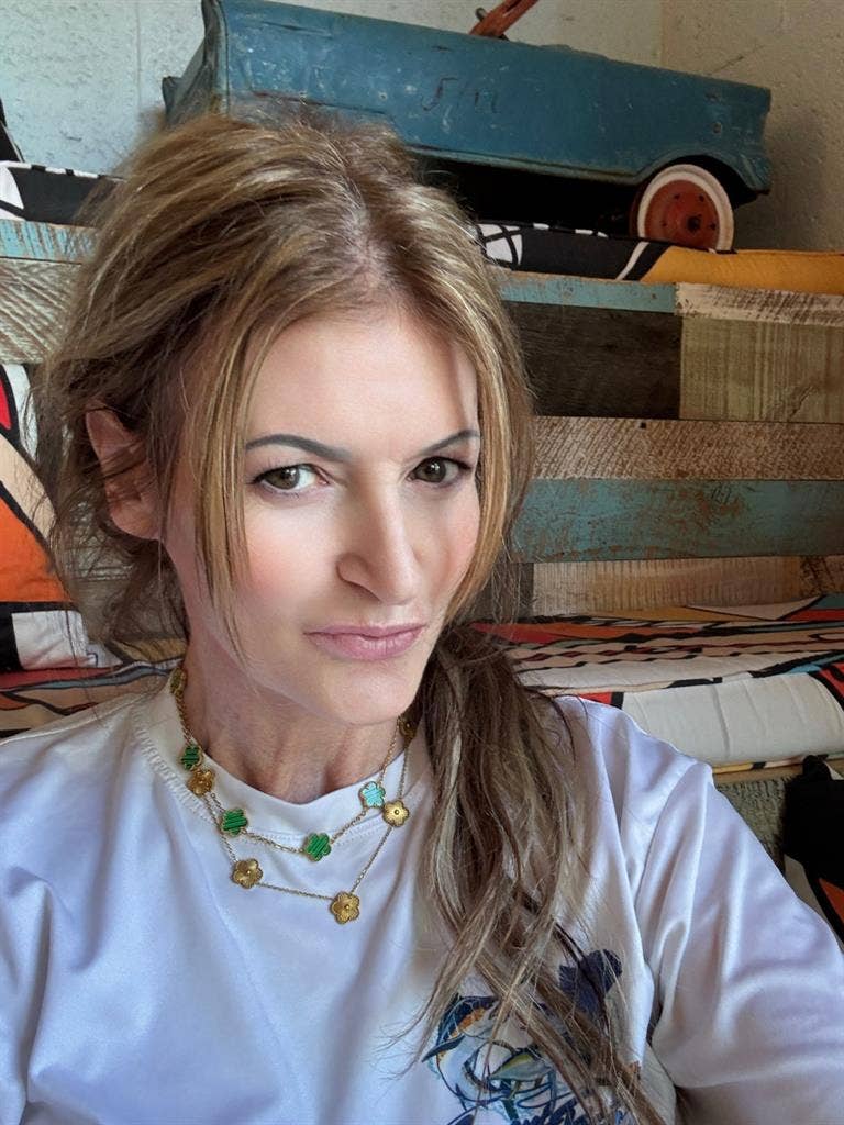 y/o female very easy-going! Abraham Hicks enthusiast