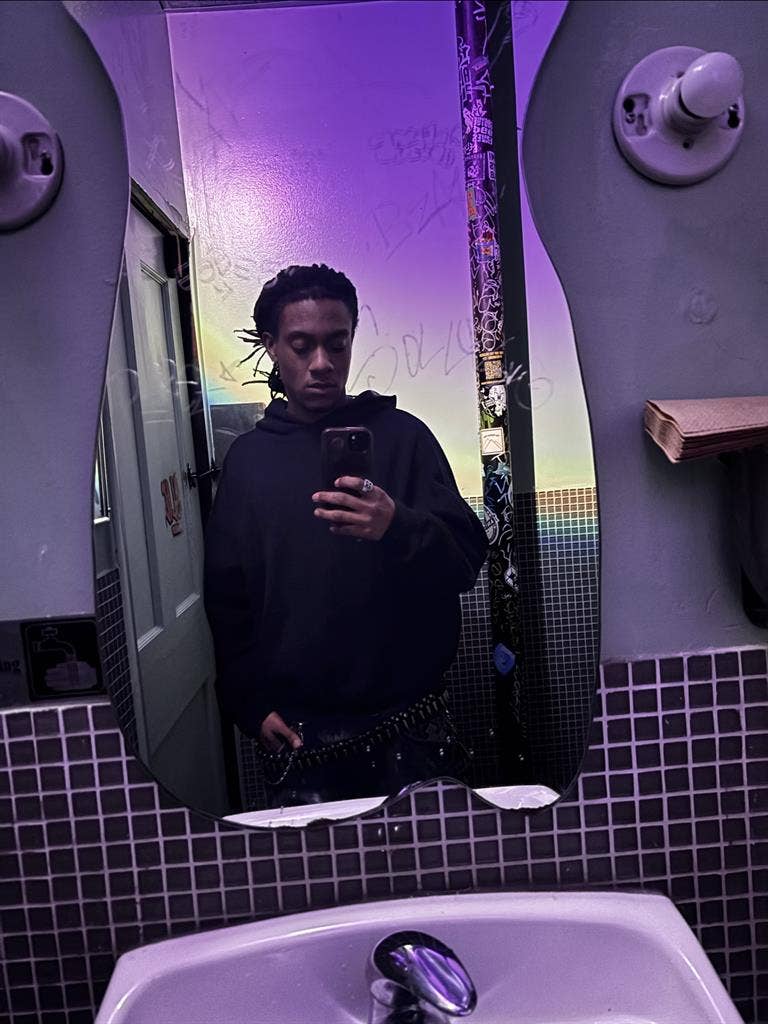 Looking for roommate/s by 7/29