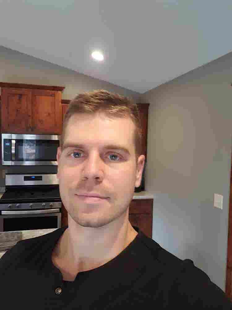 Looking for Room/Roommate