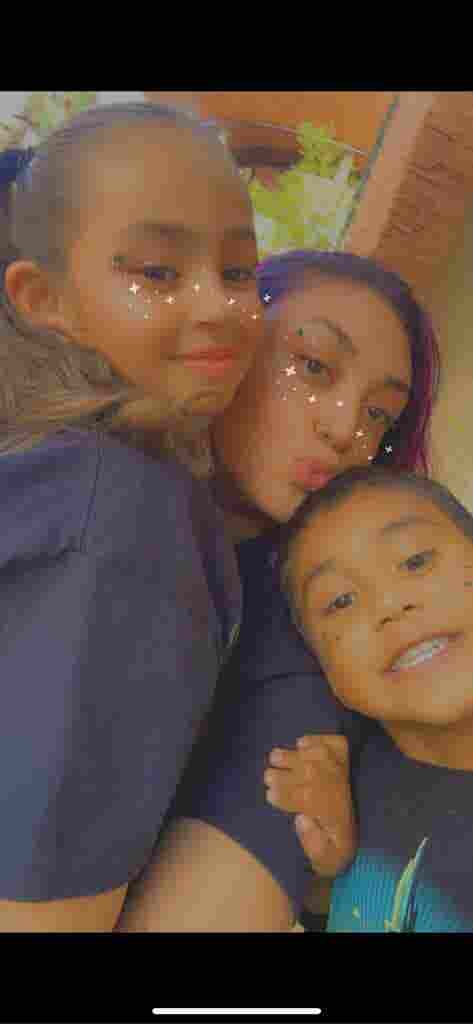 Single mother of 2