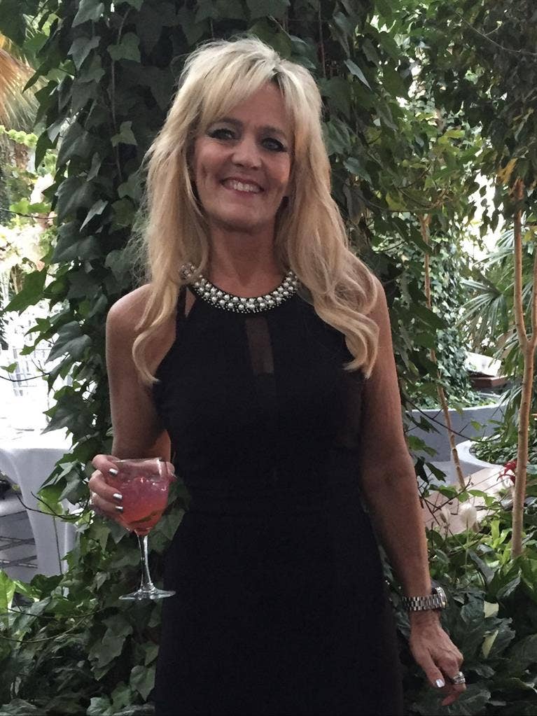 Female looking to rent room