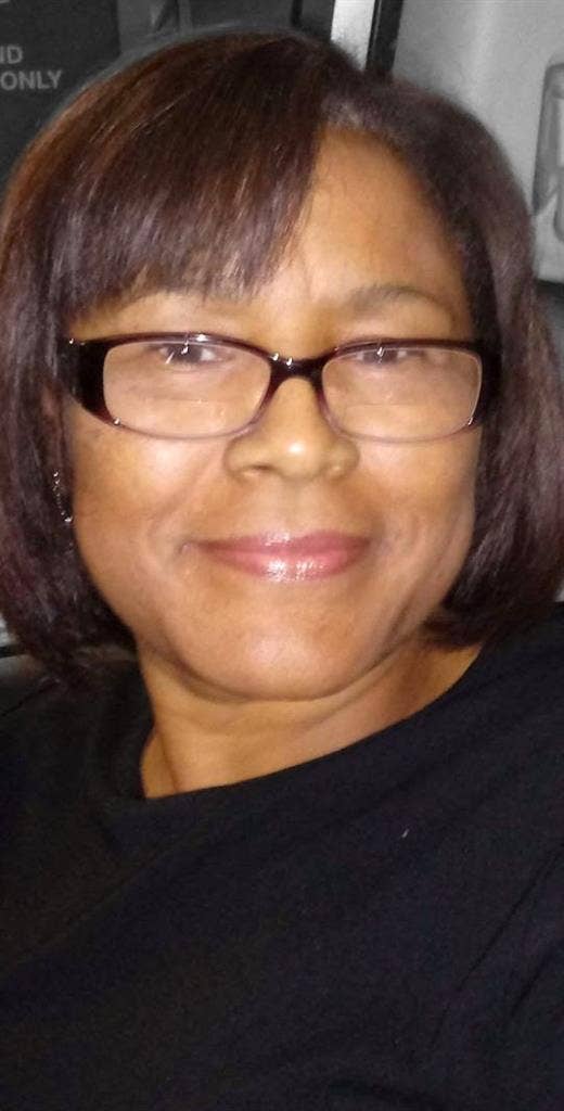 Looking for female roommate.