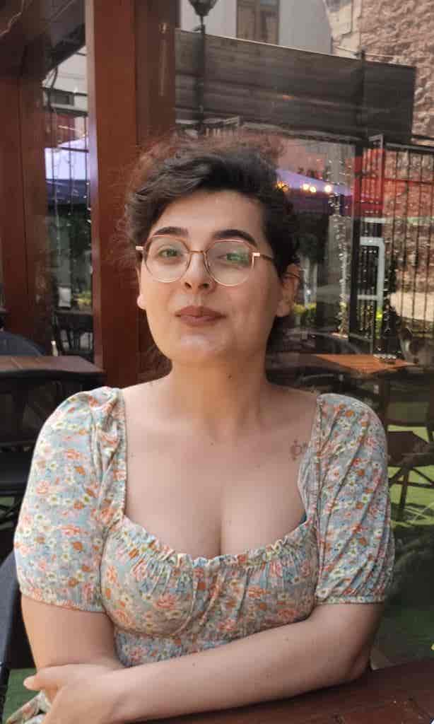 Defne