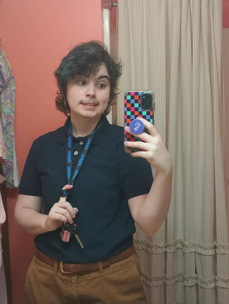 Looking for room and roommate(s)!!!