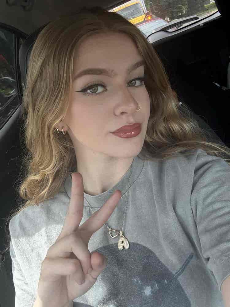 Ava