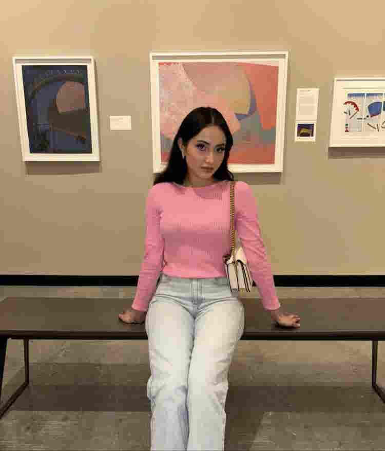 Single  year old woman