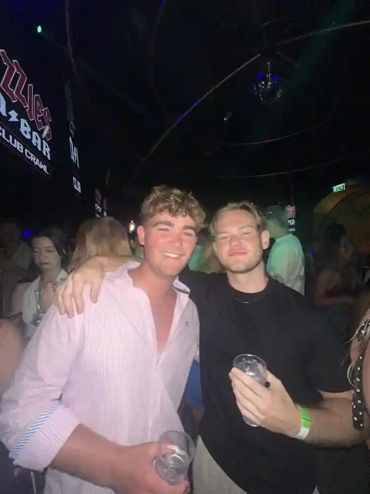 Young Aussie looking for a room!