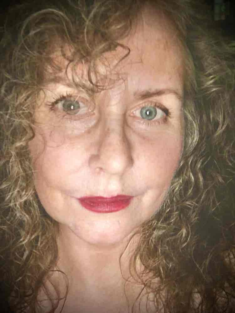 Susan Lyric