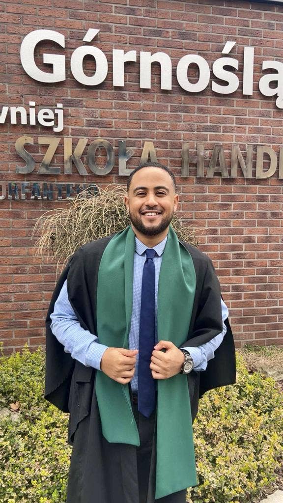 Grad Student Seeks Room in Chicago