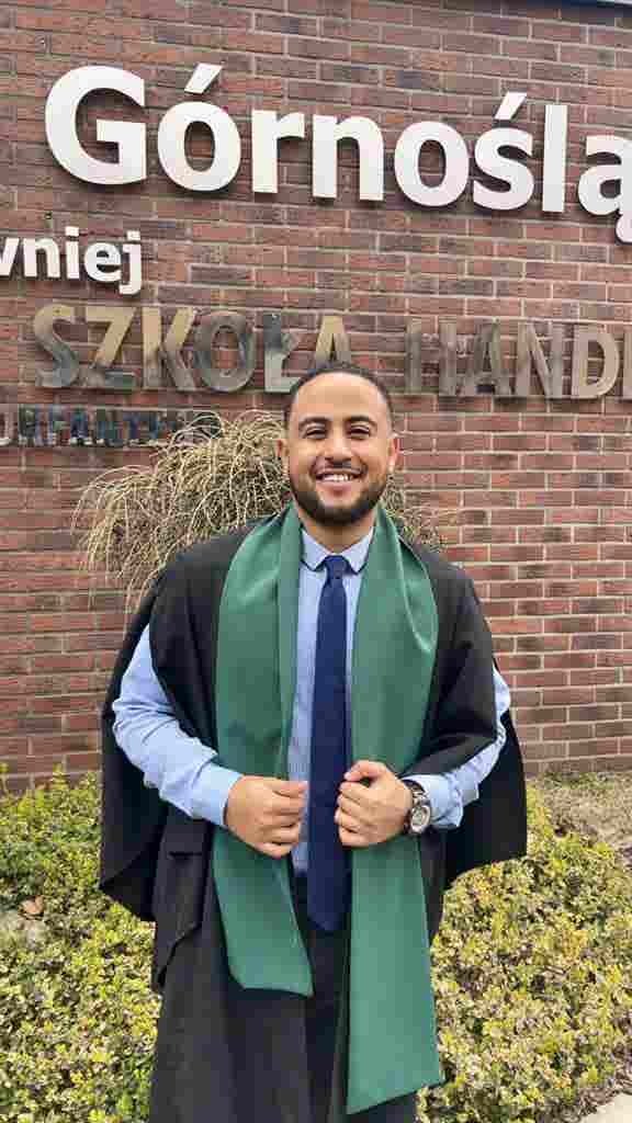 Grad Student Seeks Room in Chicago