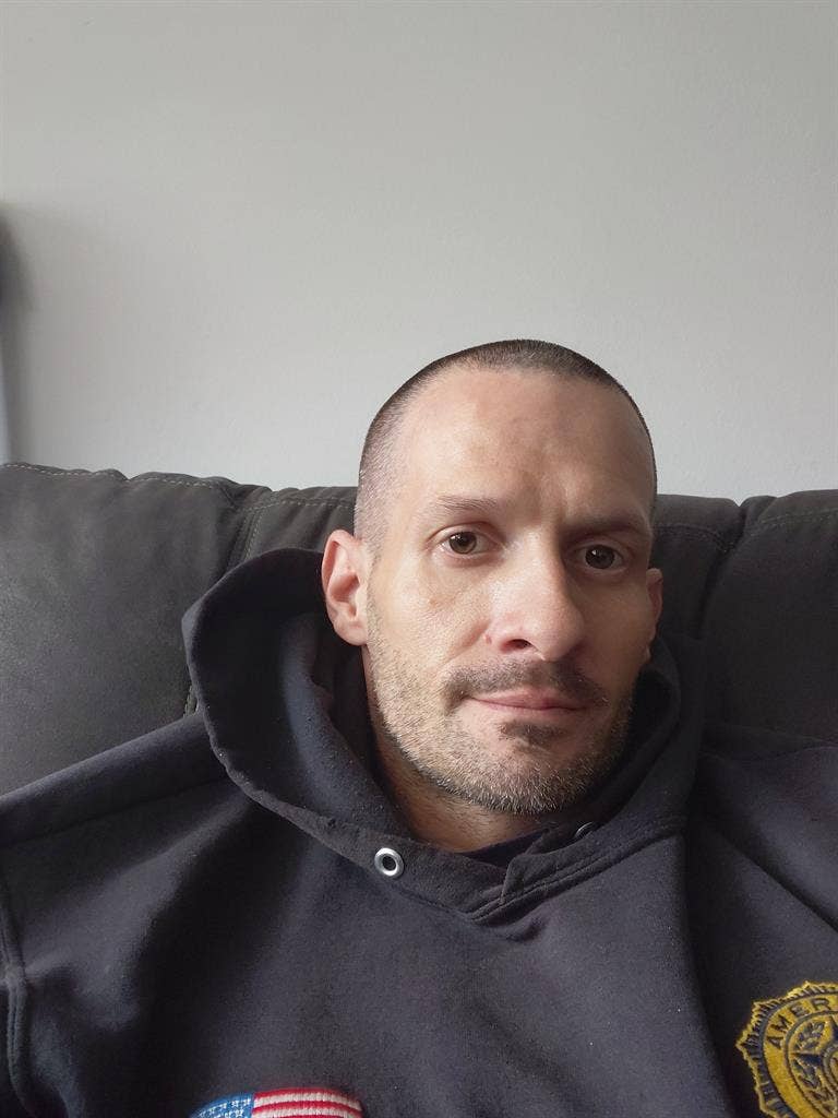 Handyman - Urgent Housing Needed