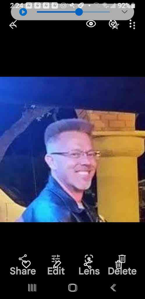 Sean