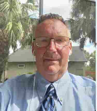Professional looking to rent