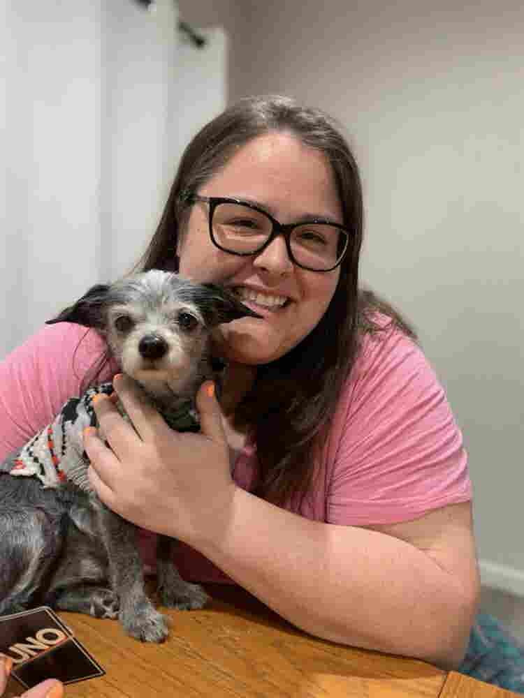 Looking to rent room with small dog