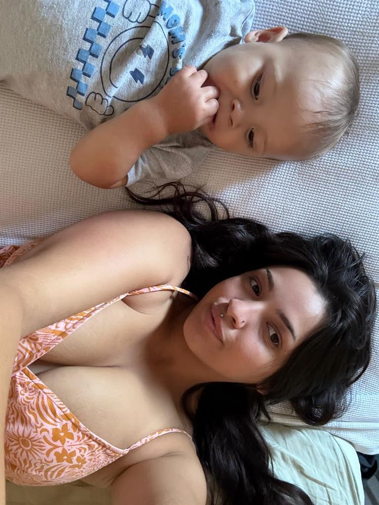 Single Mom looking for others!!