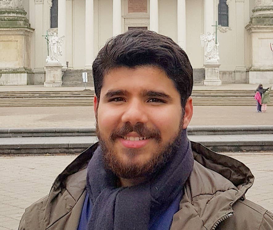 UVic PhD Student Looking for Rental