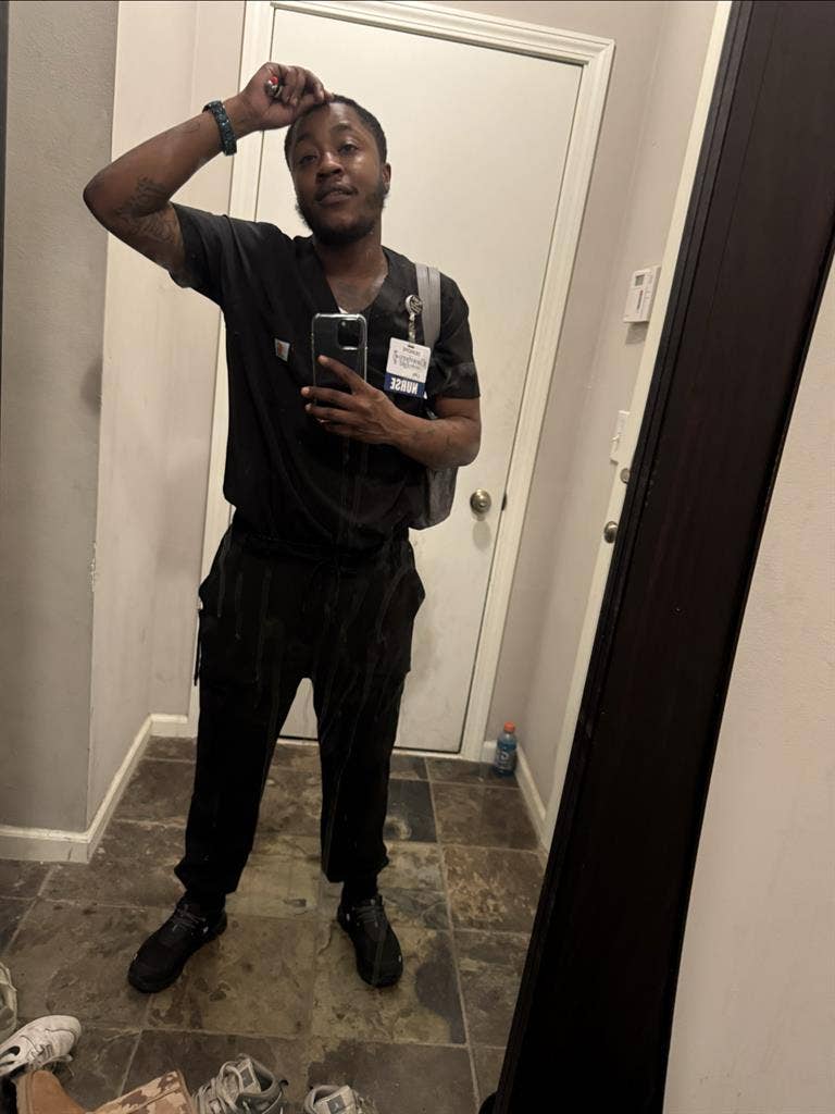 Travel Nurse looking To Rent Room !