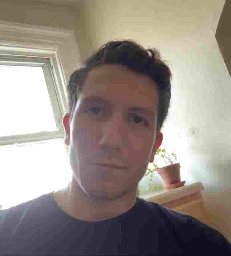 Clean cordial guy seeking room