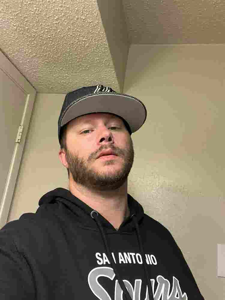 Looking for a roommate or room