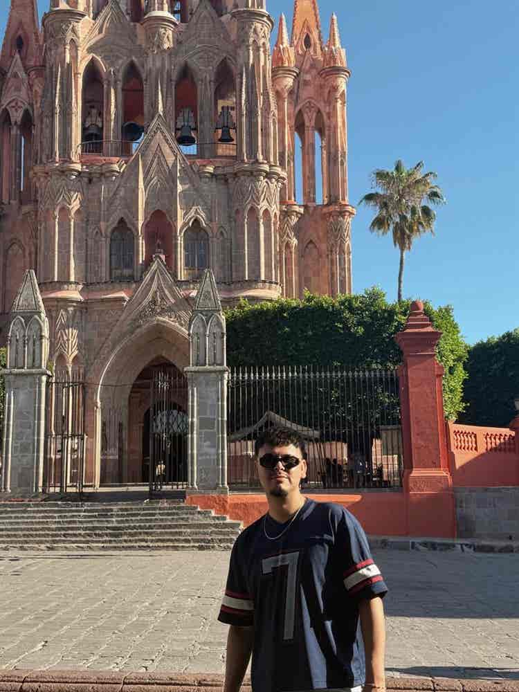 Manuel