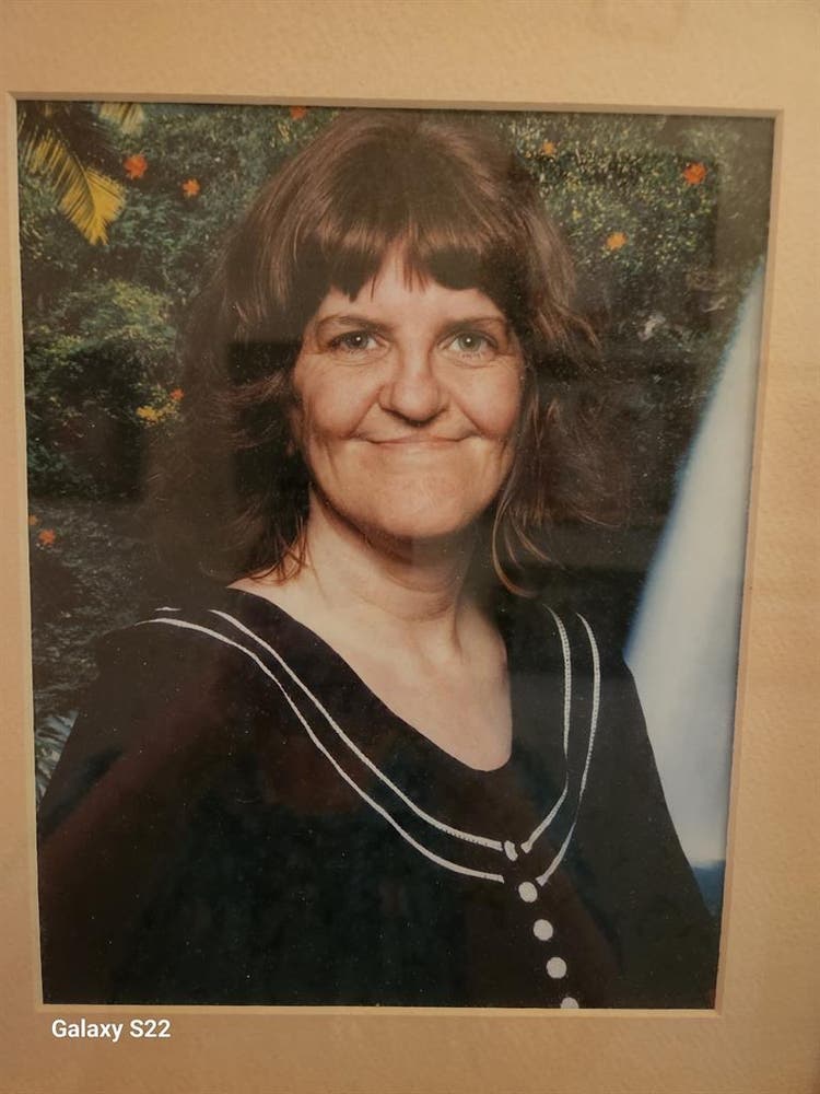 Christian lady needing a room