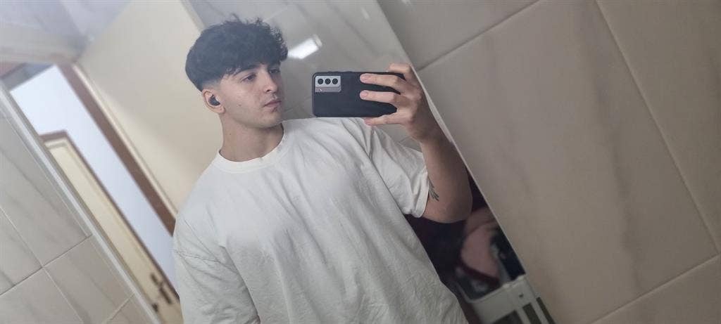 Busco room o compañeros de piso