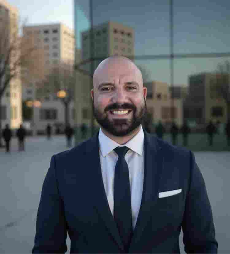 Seeking private room or guesthouse