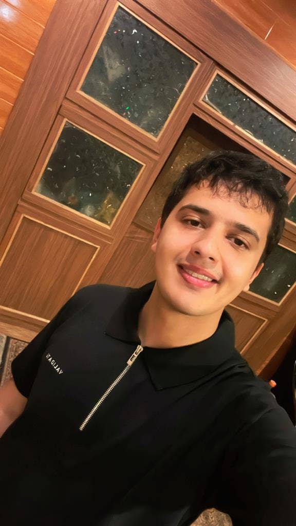 Queens College Student Seeking Room