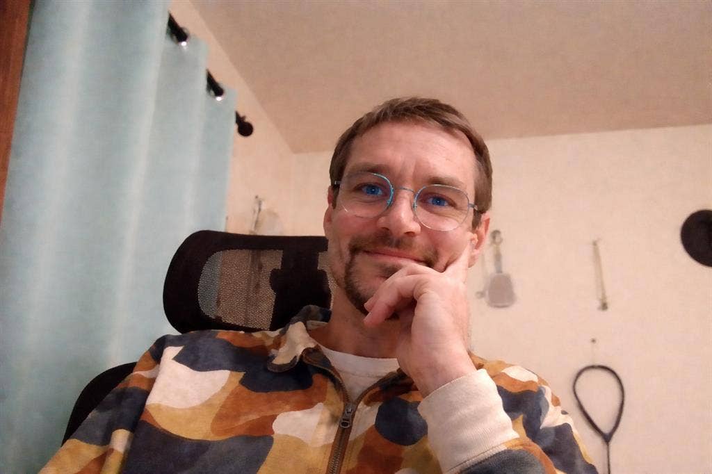 Calm presence seeking a quiet home