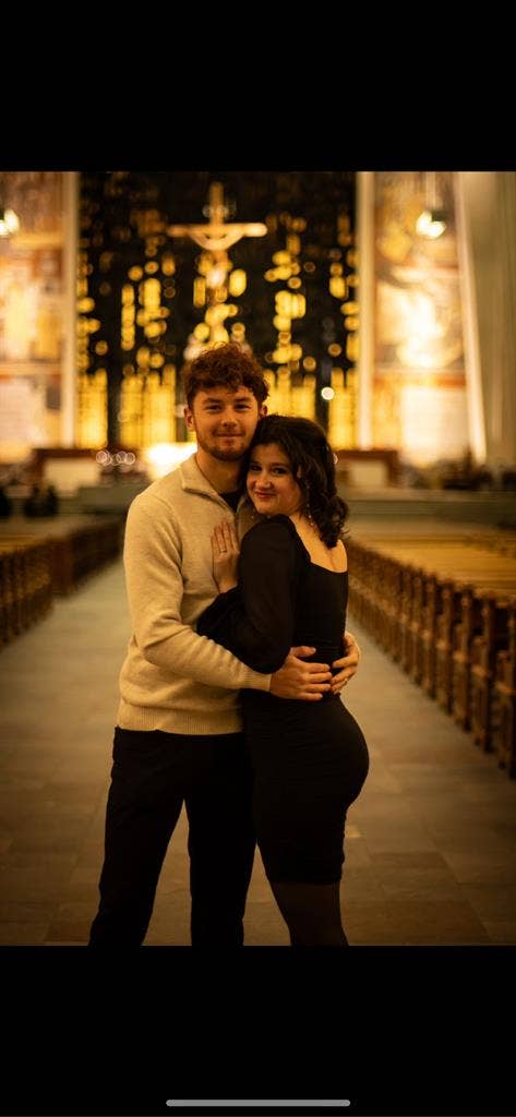 Married Couple | Room in Manhattan