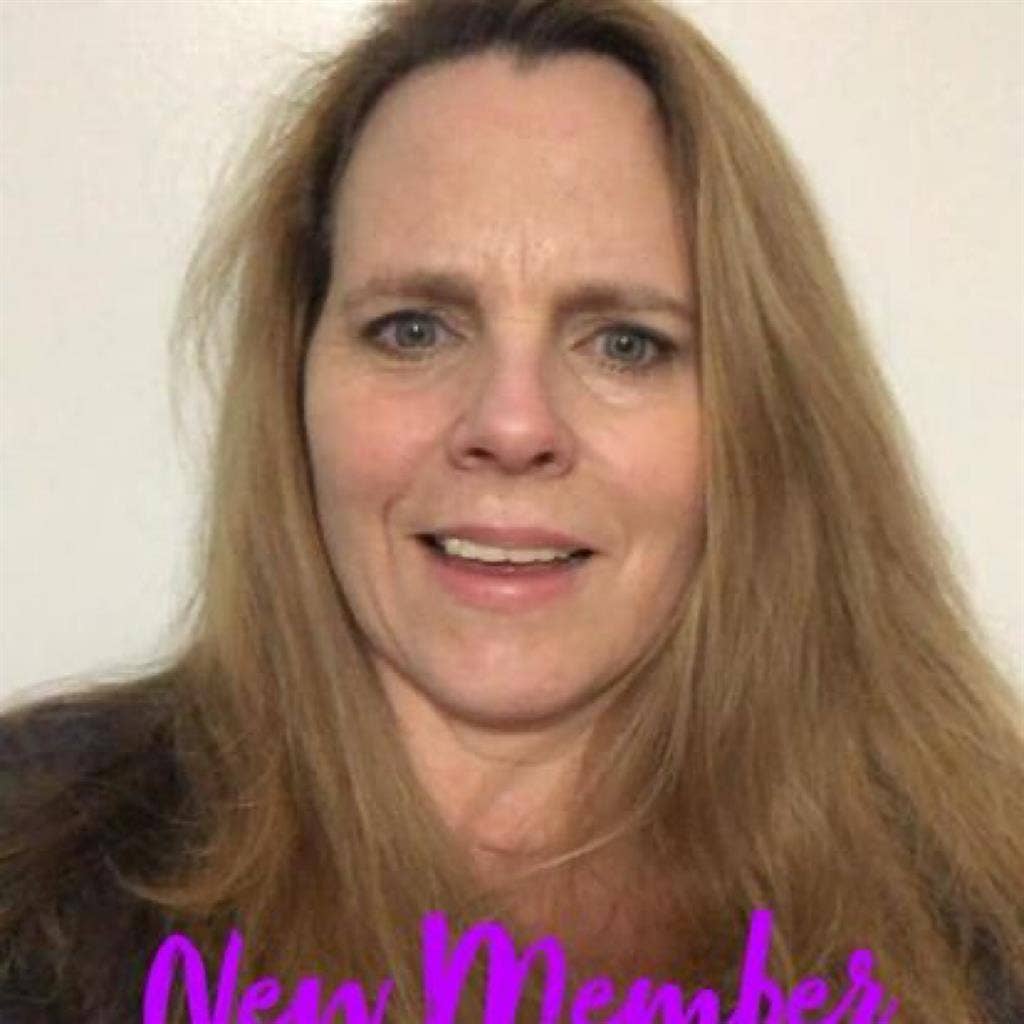 Christian woman seeking room