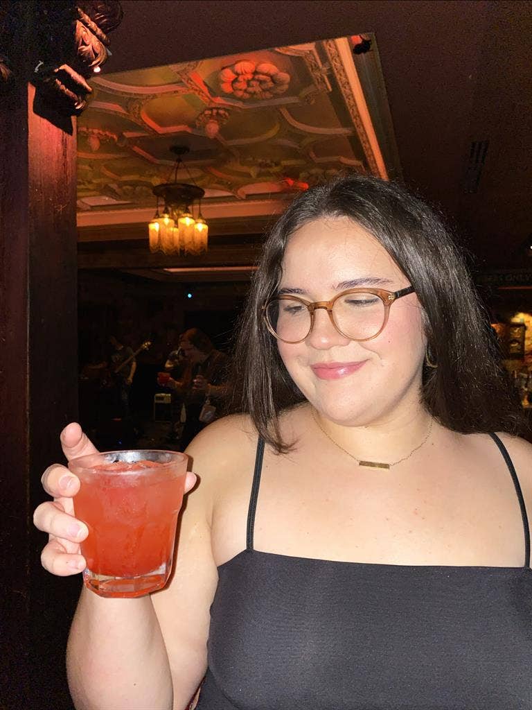 Looking for room beginning of Jan!!