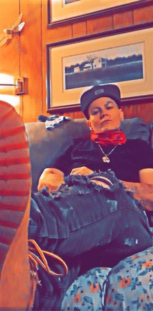 Looking for basement or room2 rent