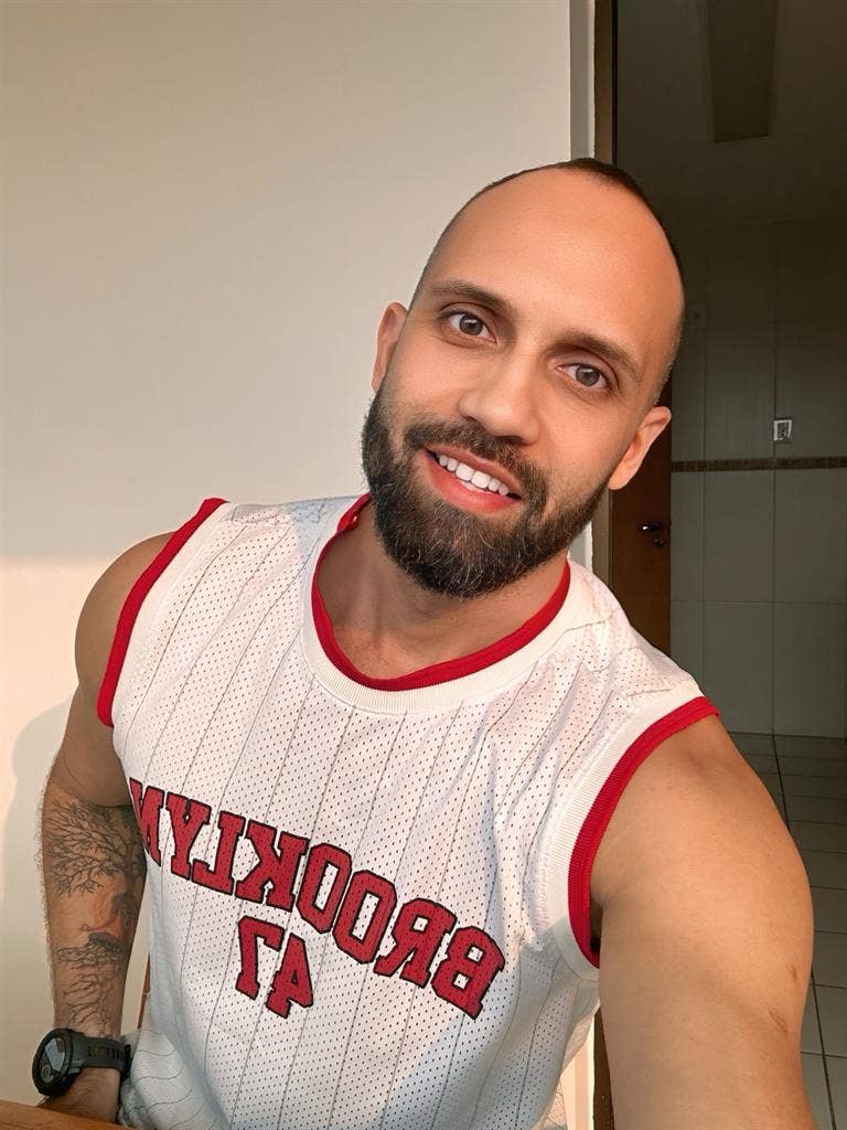 Looking for a room/roommate