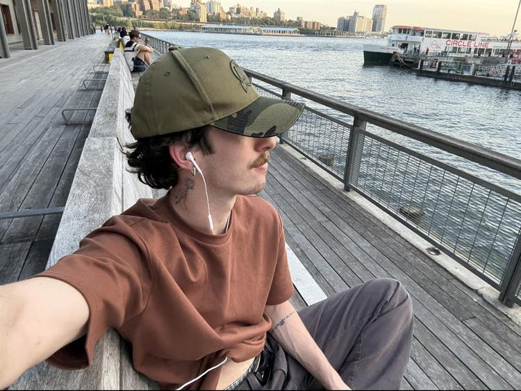 Young adult looking for a place!