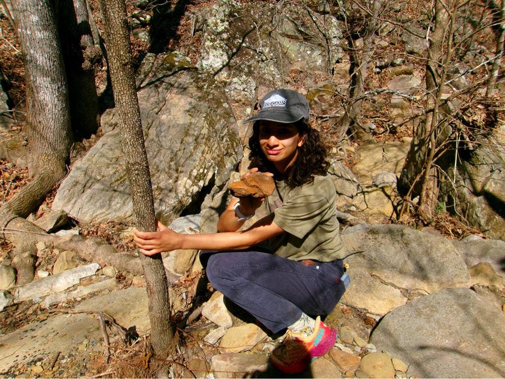 Looking for roommate