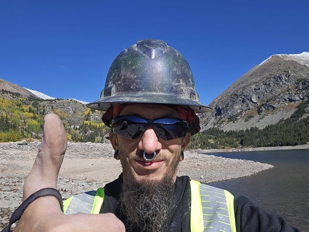 Seeking room in Elizabeth, Colorado