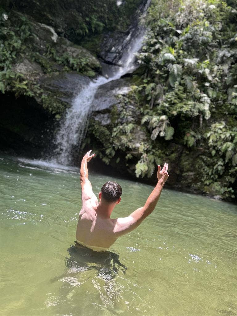 I am in Search of a room(furnished)