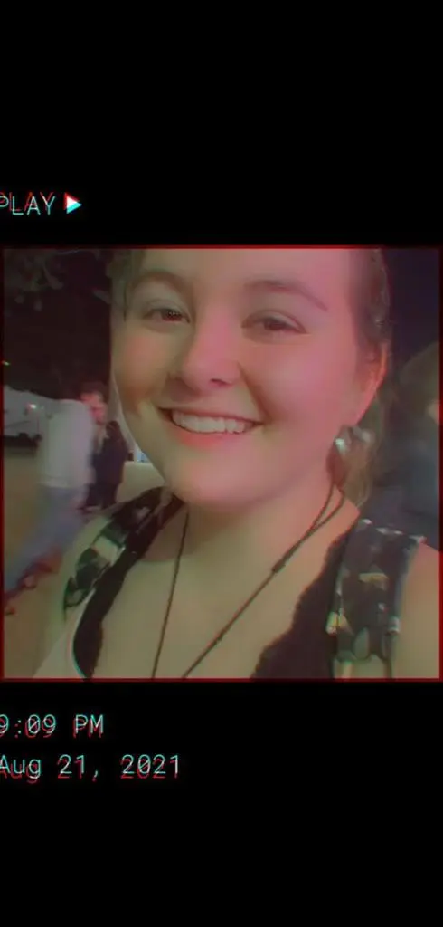 College student looking for housing