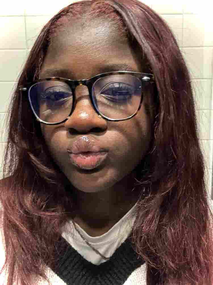 Hi, my name is Lashelle I’m y/o