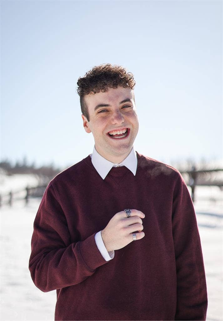 Looking for 2 rooms in Lone Treee