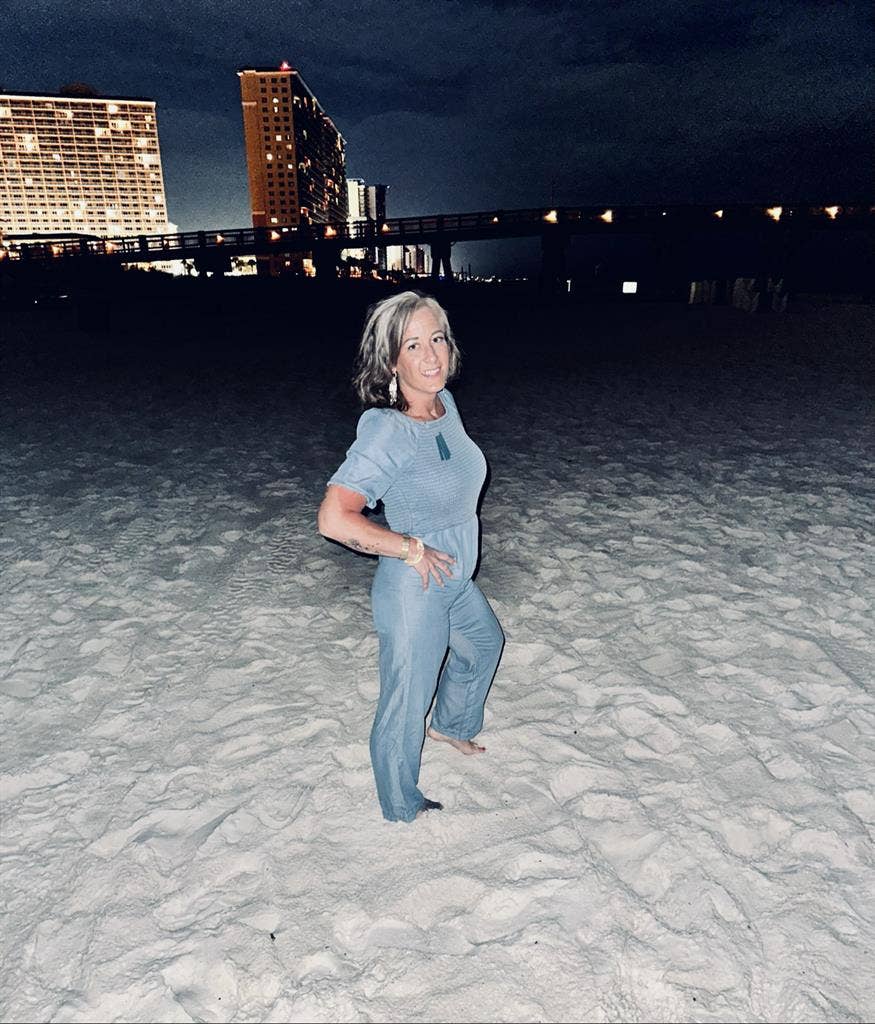 Traveling nurse looking for nest