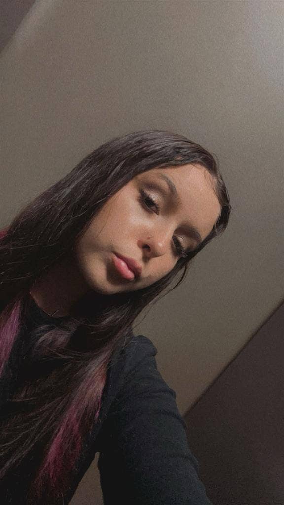 yr old female Friendly + Clean