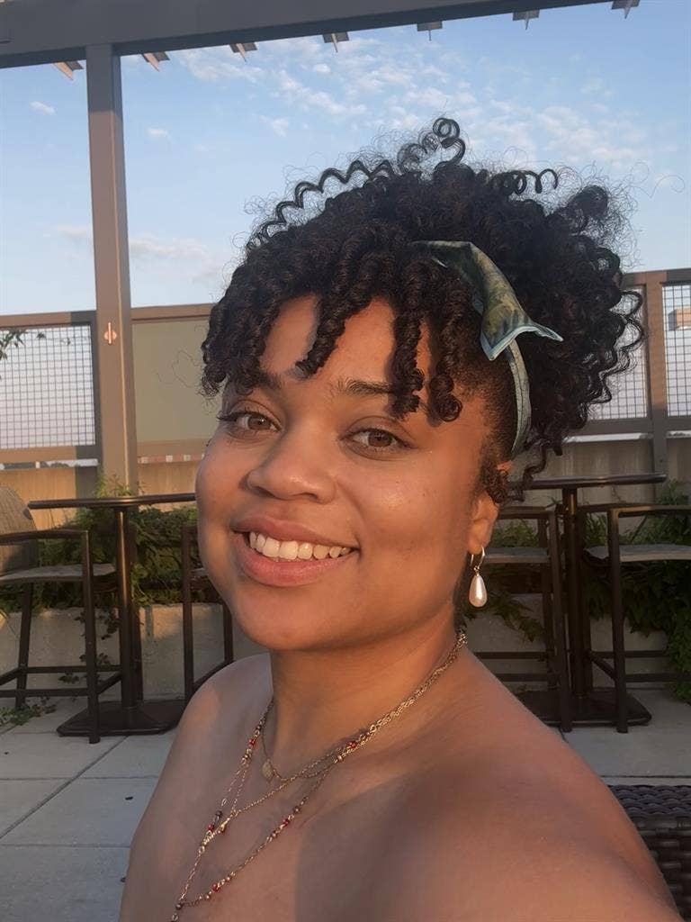 I have a cat need room asap