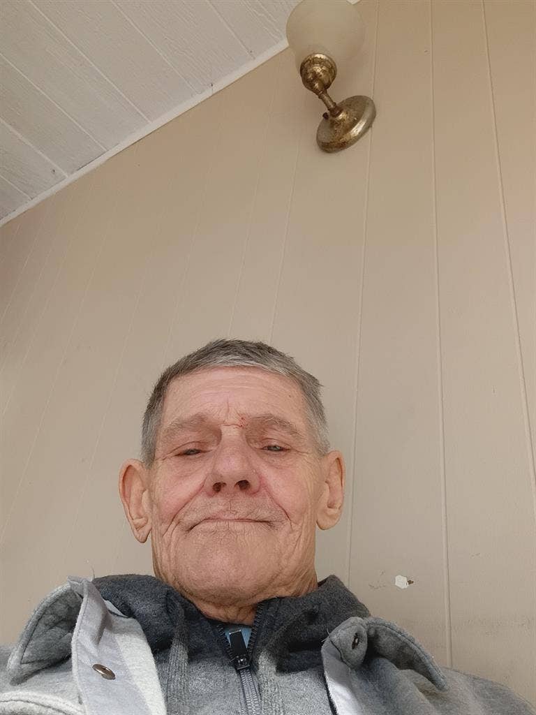 Looking for a furnished room immedi