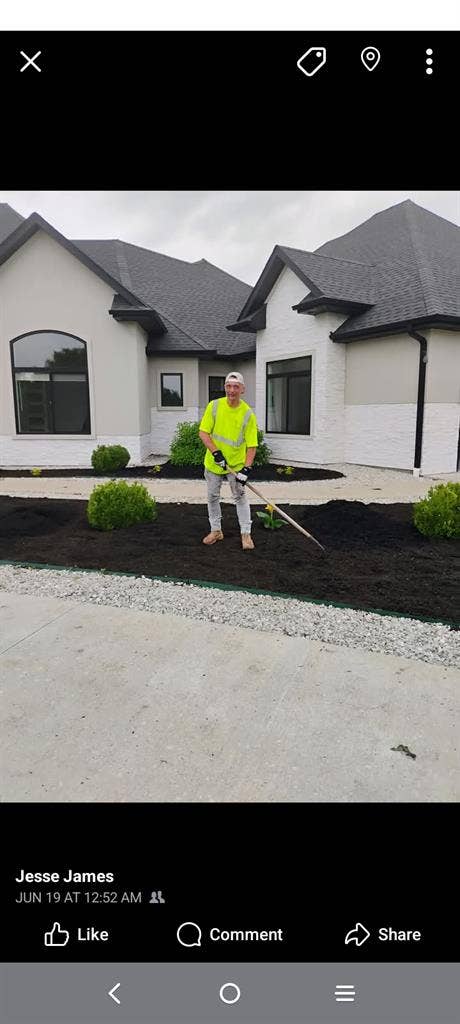 Looking for a 1 bedroom apartment.